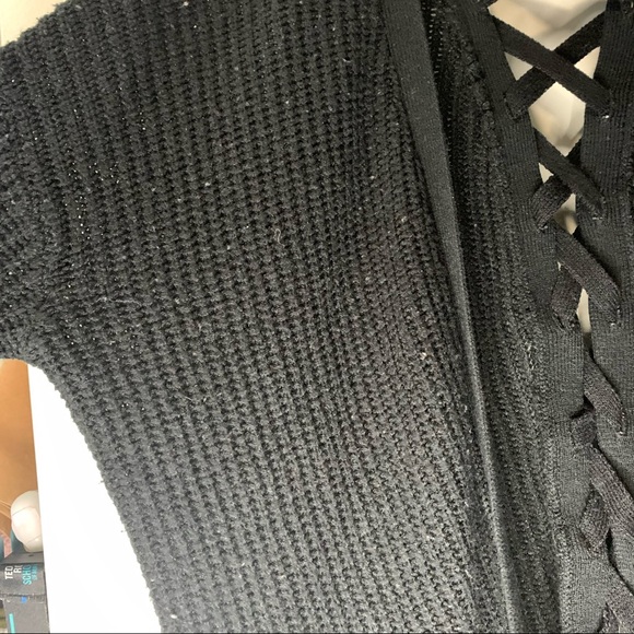 Urban Heritage Knit Cardigan Criss Cross Back - Picture 8 of 9